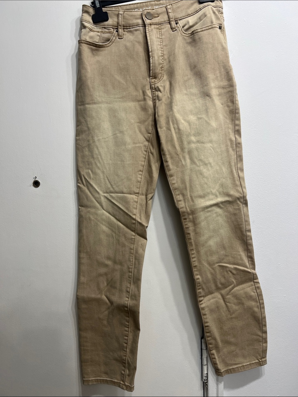 Reitmans High Rise Jeans in Light Beige